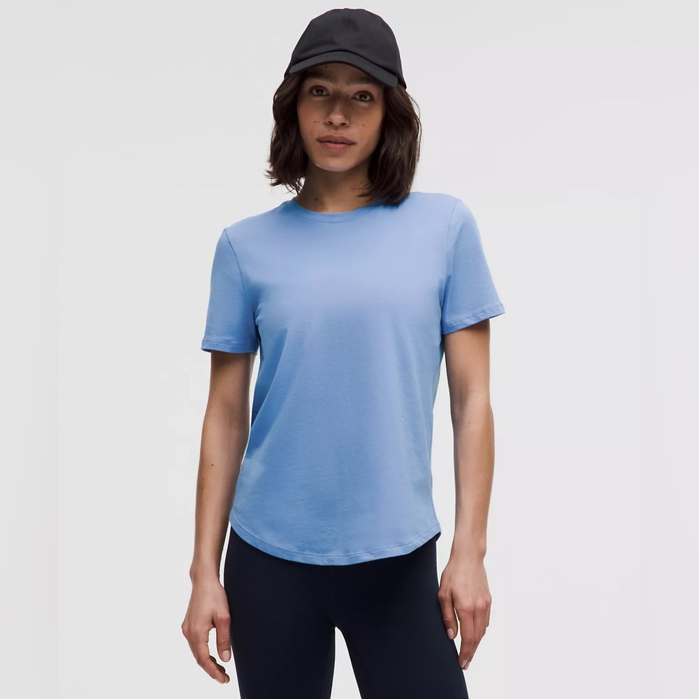 lululemon | love crewneck t-shirt - pool party